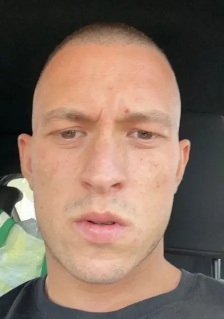 Я Robin Hood, 26, из Валенсии, ищу знакомство для общения