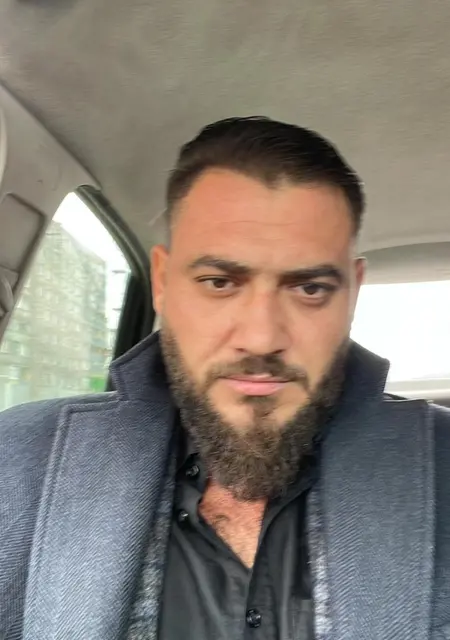 Я Анар, 40 років з Донецька, шукаю знайомства на одну ніч