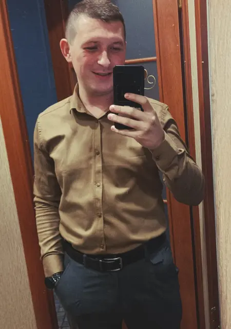 Александр з Донецька, мені 28 років, познайомлюсь для постійних стосунків