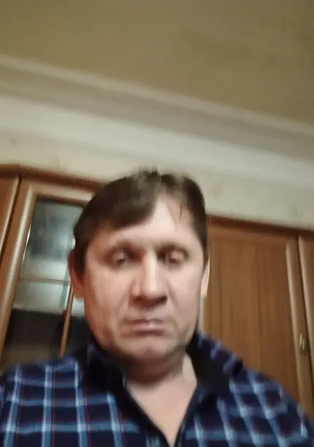 Сергей з Донецька, мені 52 років, познайомлюсь без зобов'язань