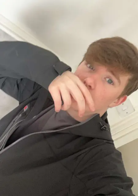 Marc из Саутенд-он-Си, ищу на сайте знакомства на одну ночь