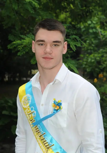 Олег из Днепра, мне 20, познакомлюсь на одну ночь