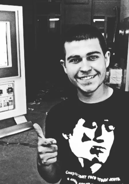 Я Денис, 32, знакомлюсь без обязательств в Бахмуте