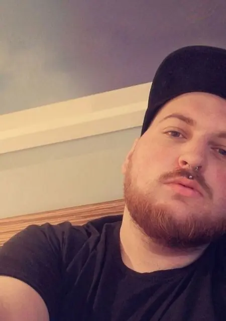 I'm Joel, 27, looking to meet in London