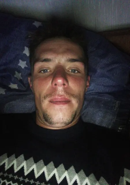 Я Витя, 25, из Бреста, ищу знакомство для приятного времяпровождения