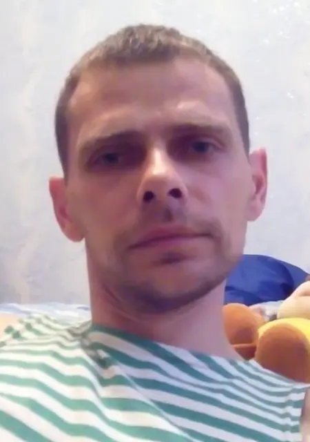 Олег из Херсона, ищу на сайте приятное времяпровождение