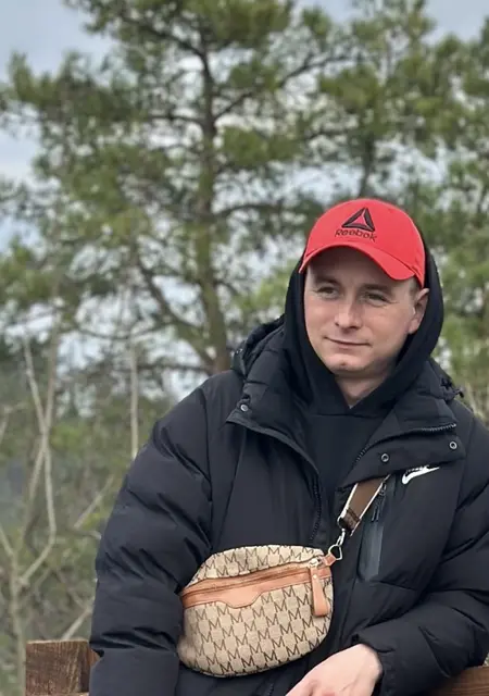 Андрій з Тернополя, мені 26 років, познайомлюсь для відкриті стосунки