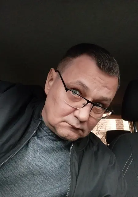 Александр из Измаила, ищу на сайте знакомства на одну ночь