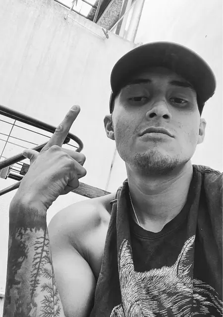 Я Carlos, 24, знакомлюсь без обязательств в Плая-дель-кармене