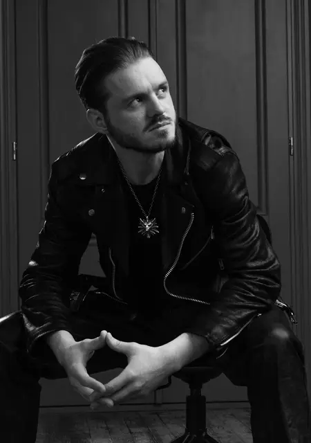 Андрей из Львова, ищу на сайте знакомства на одну ночь