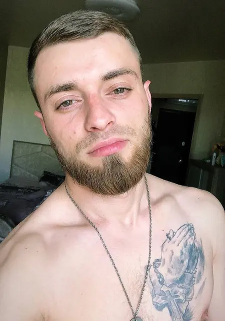 Petya из Дергачей, мне 30, познакомлюсь для вирта