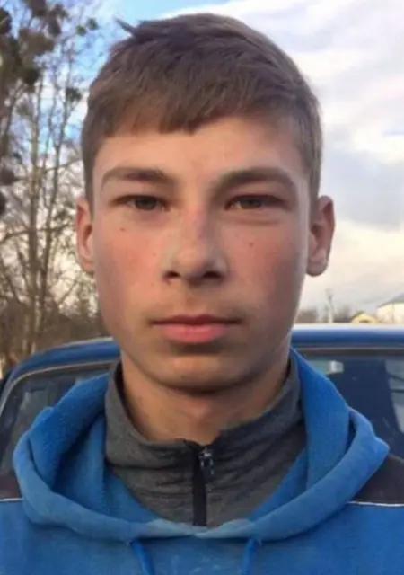 Andrash из Ужгорода, мне 19, познакомлюсь на одну ночь