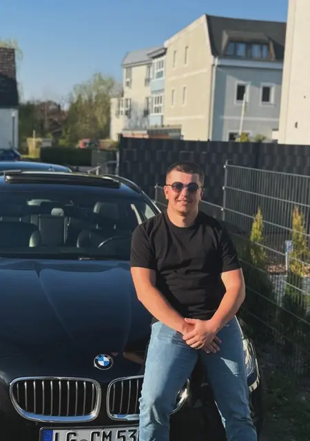 Я Іван, 24 років, знайомлюсь без зобов'язань у Novohrad-Volynskyi