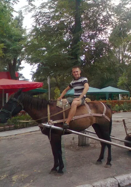 Евгений из Кременчуга, ищу на сайте знакомства без обязательств