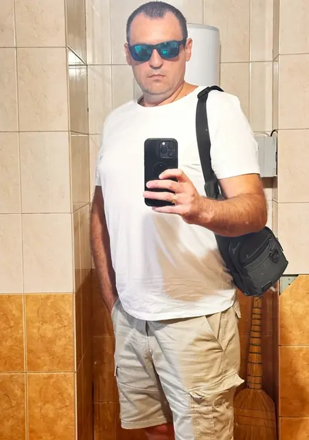 Ruslan из Тирасполя, мне 43, познакомлюсь без обязательств