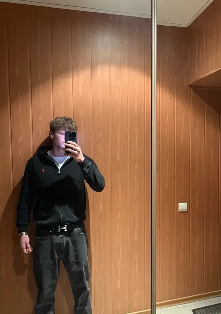 Кирилл з Харкова, шукаю на сайті знайомства на одну ніч