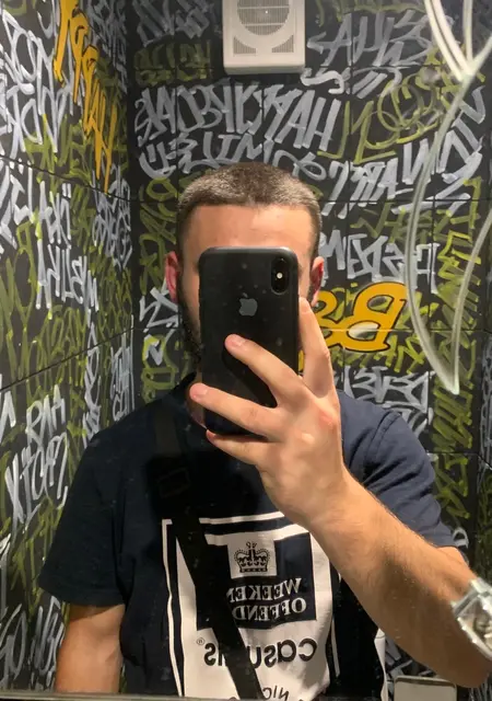 Я Віталік, 19, знакомлюсь на одну ночь в Виннице