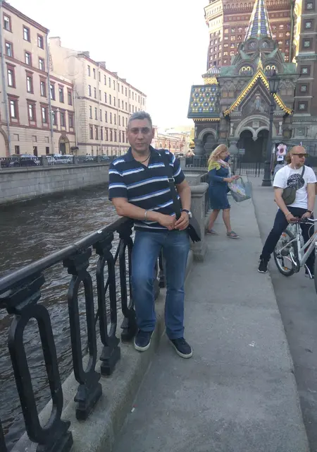 Я Василий, 48 років з Макіївки, шукаю знайомства без зобов'язань