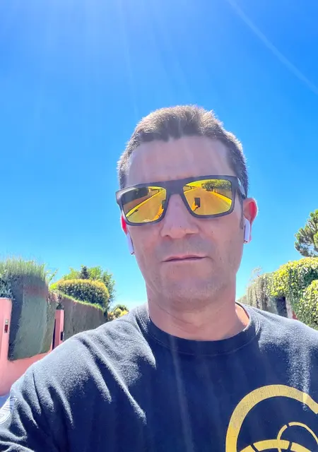 Victor de Madrid, busco en el sitio relación sin ataduras