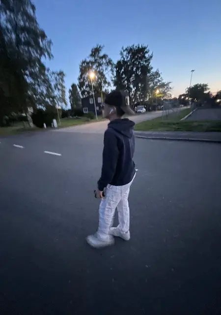 Я Lalamama, 20, из Вернамо, ищу знакомства без обязательств