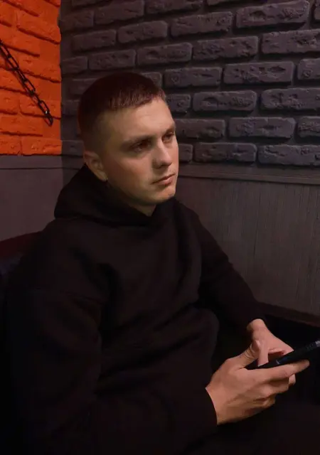 Валерий из Умани, ищу на сайте постоянные отношения