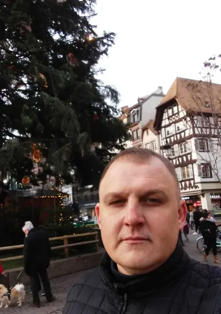 Ярослав из Киева, ищу на сайте знакомства на одну ночь