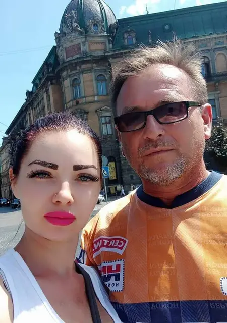 Я Ната, 35, знакомлюсь в Херсоне