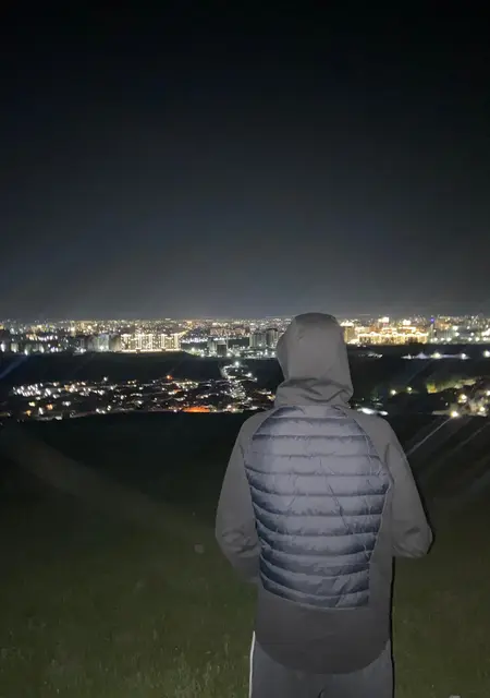 Я Хххх, 27, знакомлюсь на одну ночь в Бишкеке