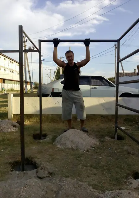 Денис из Мелитополя, ищу на сайте знакомства на одну ночь