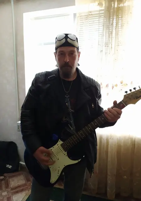 Manowar из Одессы, мне 52, познакомлюсь на одну ночь