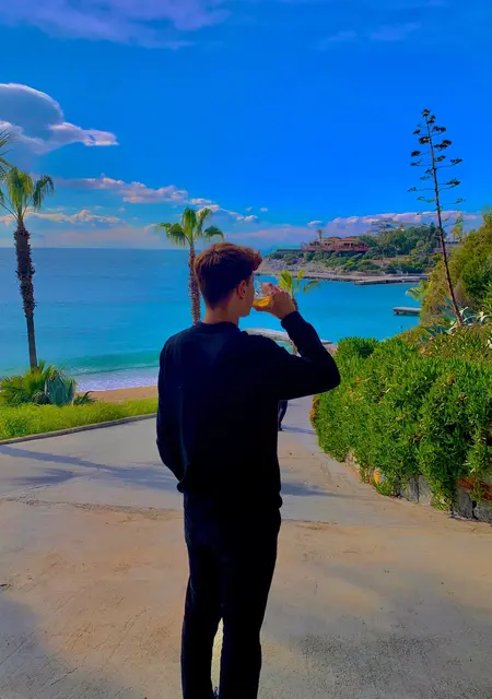 Kemal из Измира, ищу на сайте знакомства без обязательств