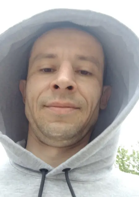 Я Игорь, 37, знакомлюсь на одну ночь в Бресте