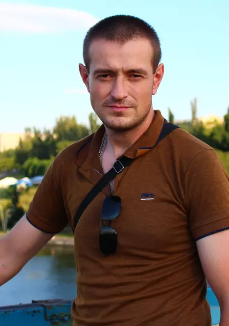 Alex из Мариуполя, ищу на сайте знакомства на одну ночь