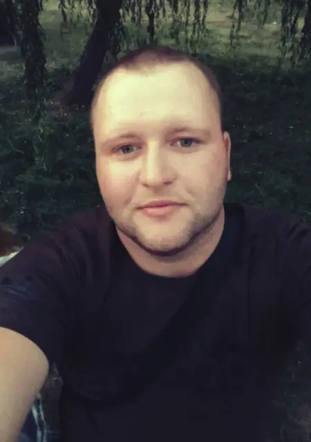 Я Саша, 29 років з Запоріжжя, шукаю знайомство для дружби