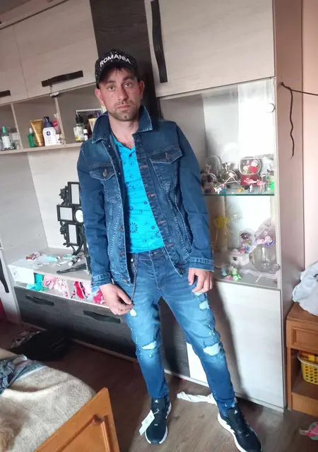 Nicolae из Алба-юлия, ищу на сайте приятное времяпровождение