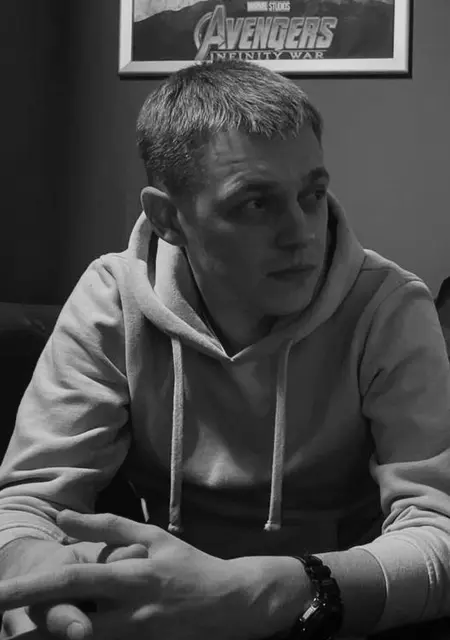 Oleksiy из Сарн, ищу на сайте постоянные отношения