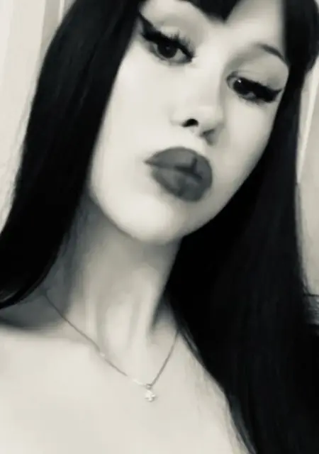 Masha из Киева, ищу на сайте знакомства на одну ночь