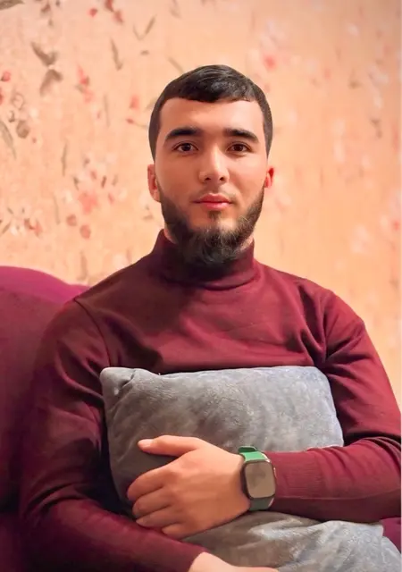 Я Муслим, 20, знакомлюсь на одну ночь в Праге