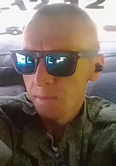 Я Семён, 25, знакомлюсь без обязательств в Стаханове