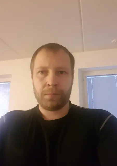 Я Олег, 44, из Винницы, ищу знакомство для приятного времяпровождения