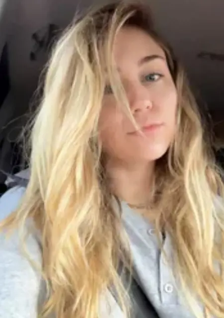 Я Irina, 35, из Луганска, ищу знакомства без обязательств