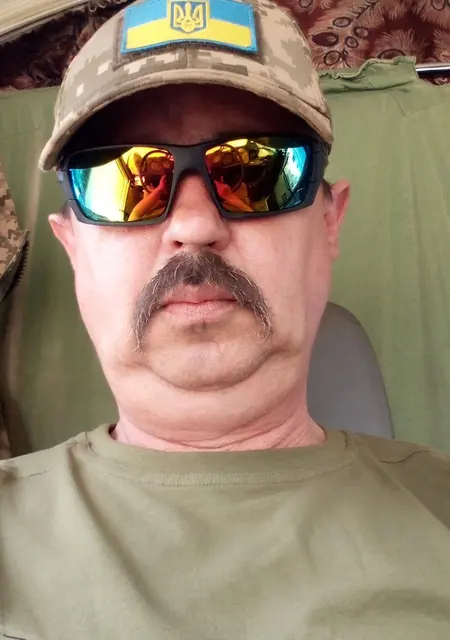 Юрий из Гайсина, ищу на сайте знакомства на одну ночь