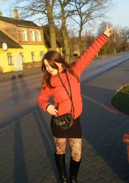 Lizacka из Риги, мне 25, познакомлюсь для общения