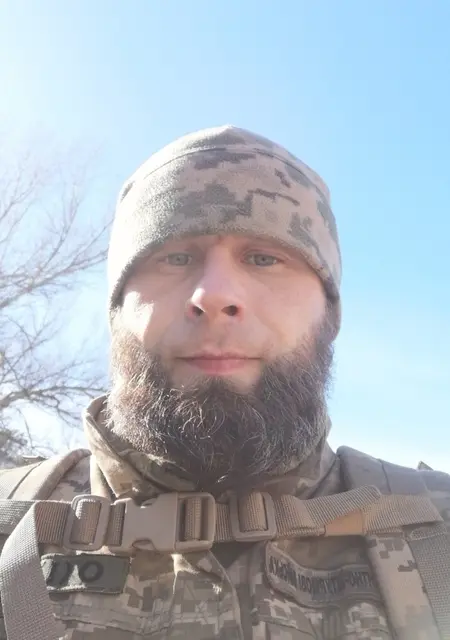 Я Антон, 40 років, знайомлюсь на одну ніч у Кам'янському