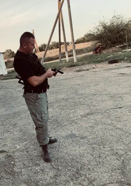 Я Артем, 28, из Каховки, ищу знакомство для постоянных отношений