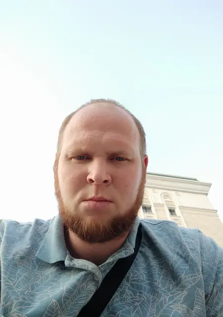 Я Алекс, 37, из Алматы, ищу знакомства на одну ночь