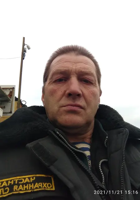 Я Viktor, 59, из Луганска, ищу знакомства без обязательств