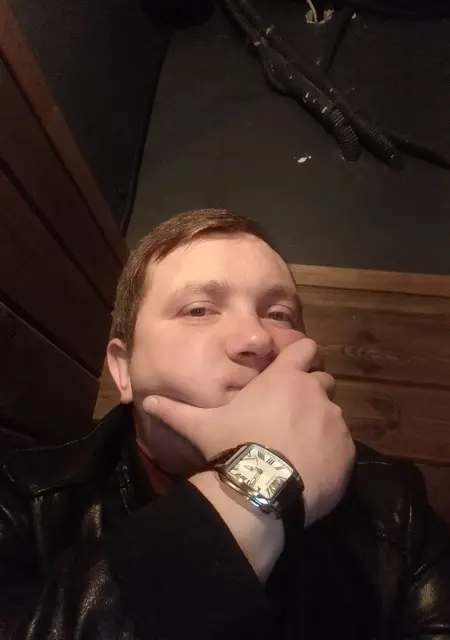 Я Александр, 38, знакомлюсь на одну ночь в Броварах