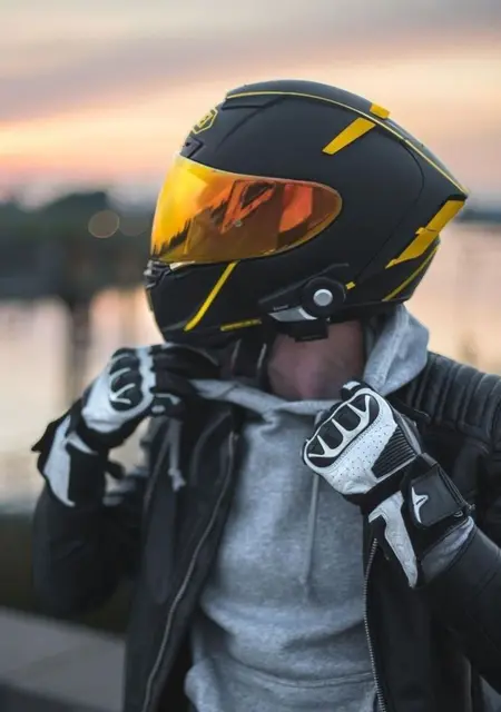 Макс з Одеси, шукаю на сайті знайомства на одну ніч