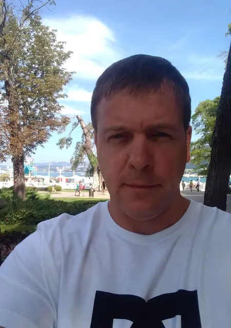 Игорь из Новопскова, мне 45, познакомлюсь без обязательств